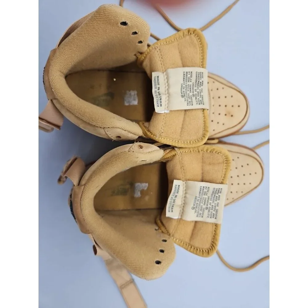 Nike Air Force 1‎ High Top Sneaker Suade/Khaki Shoe Size US 4.5Y UK 4 EUR 36.5